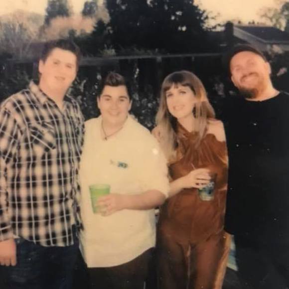 Meet your Posher, Brittany - Picture 1 of 1